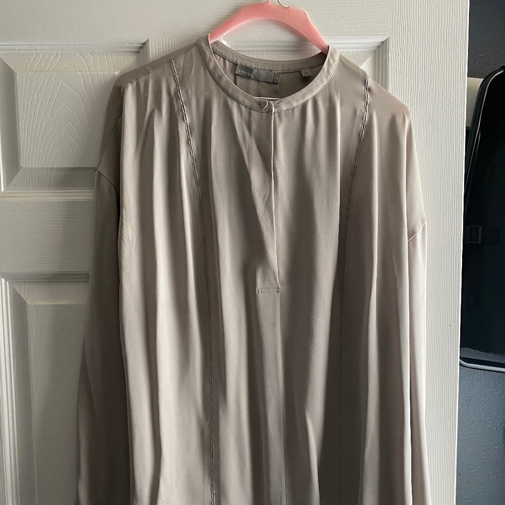 Vince Stretchy Silk One-Button Blouse